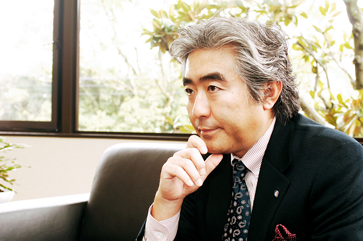 代表取締役 社長 長鋪 毅一郎